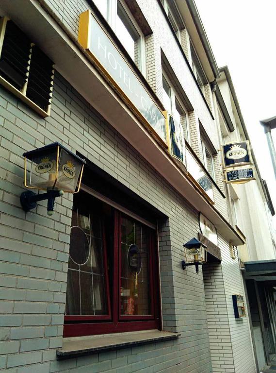 Hotel Yans Обергаузен Номер фото