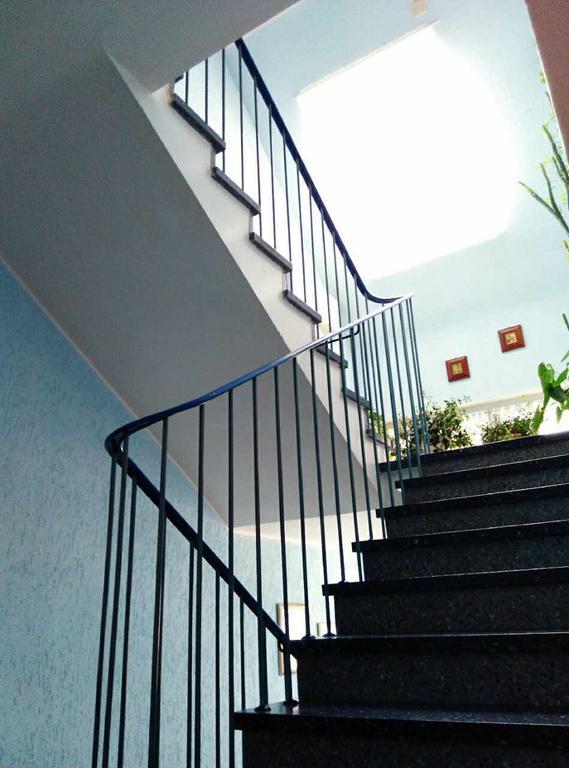 Hotel Yans Обергаузен Номер фото